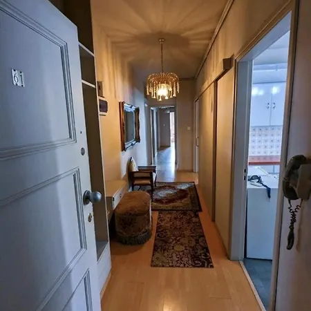Center 3 Bedroom شقة *